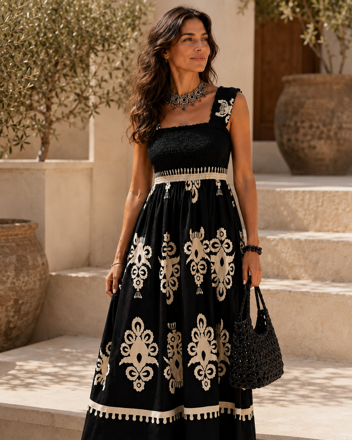 Robe Noire Alhambra Trendsi