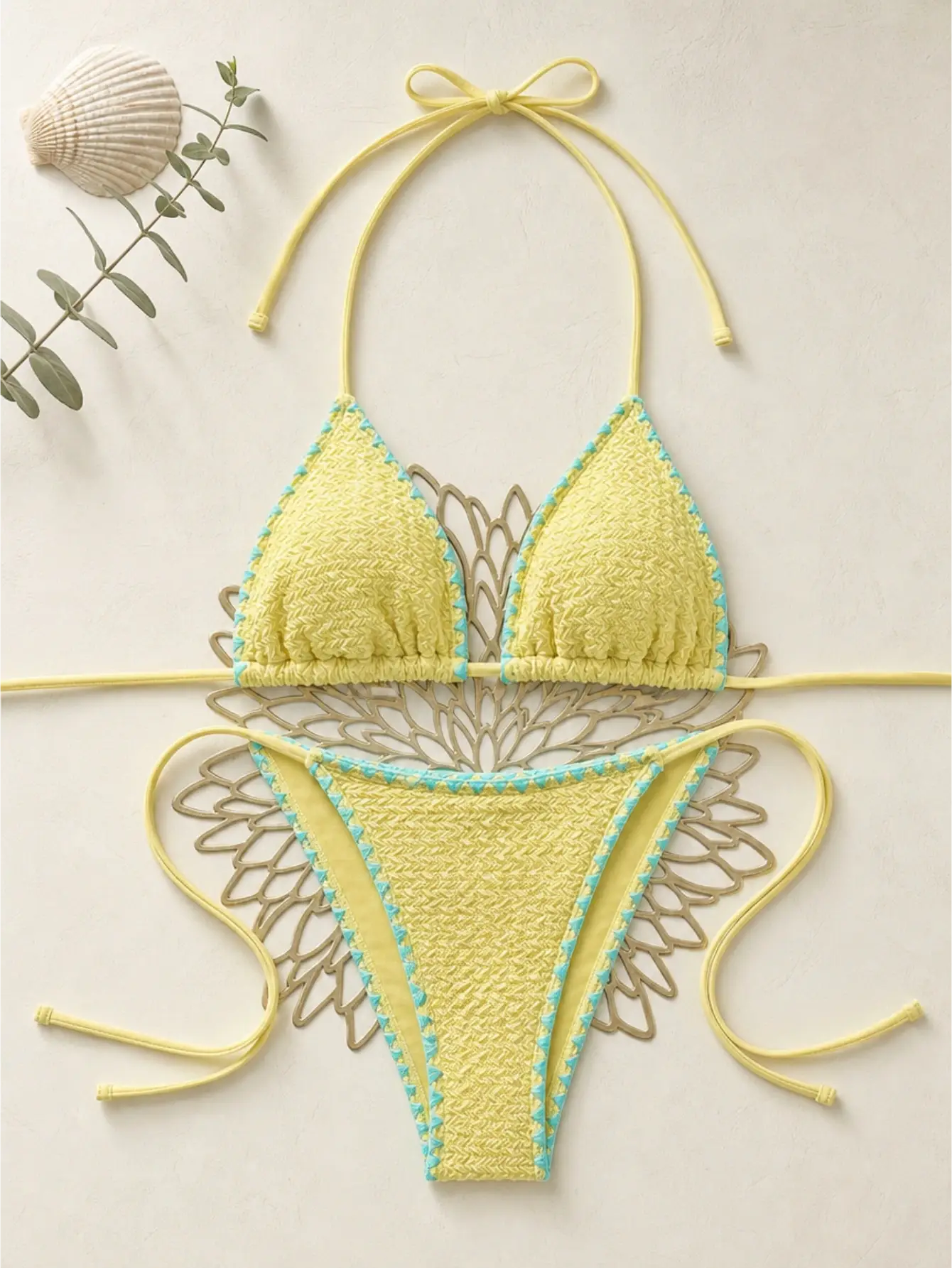 Ensemble bikini jaune à haut halterneck (haut et bas vendus séparément) BEACHEERS