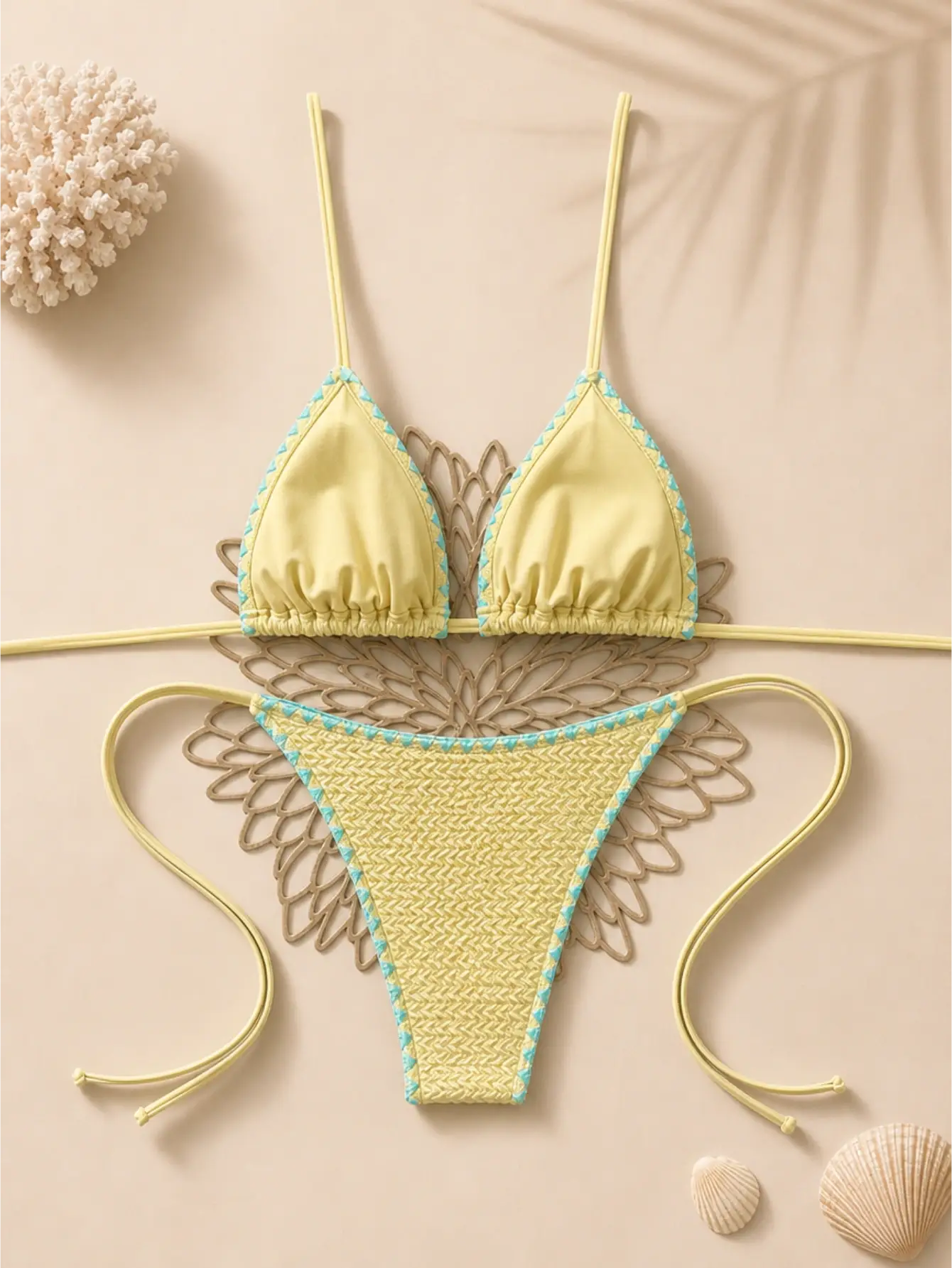 Ensemble bikini jaune à haut halterneck (haut et bas vendus séparément) BEACHEERS