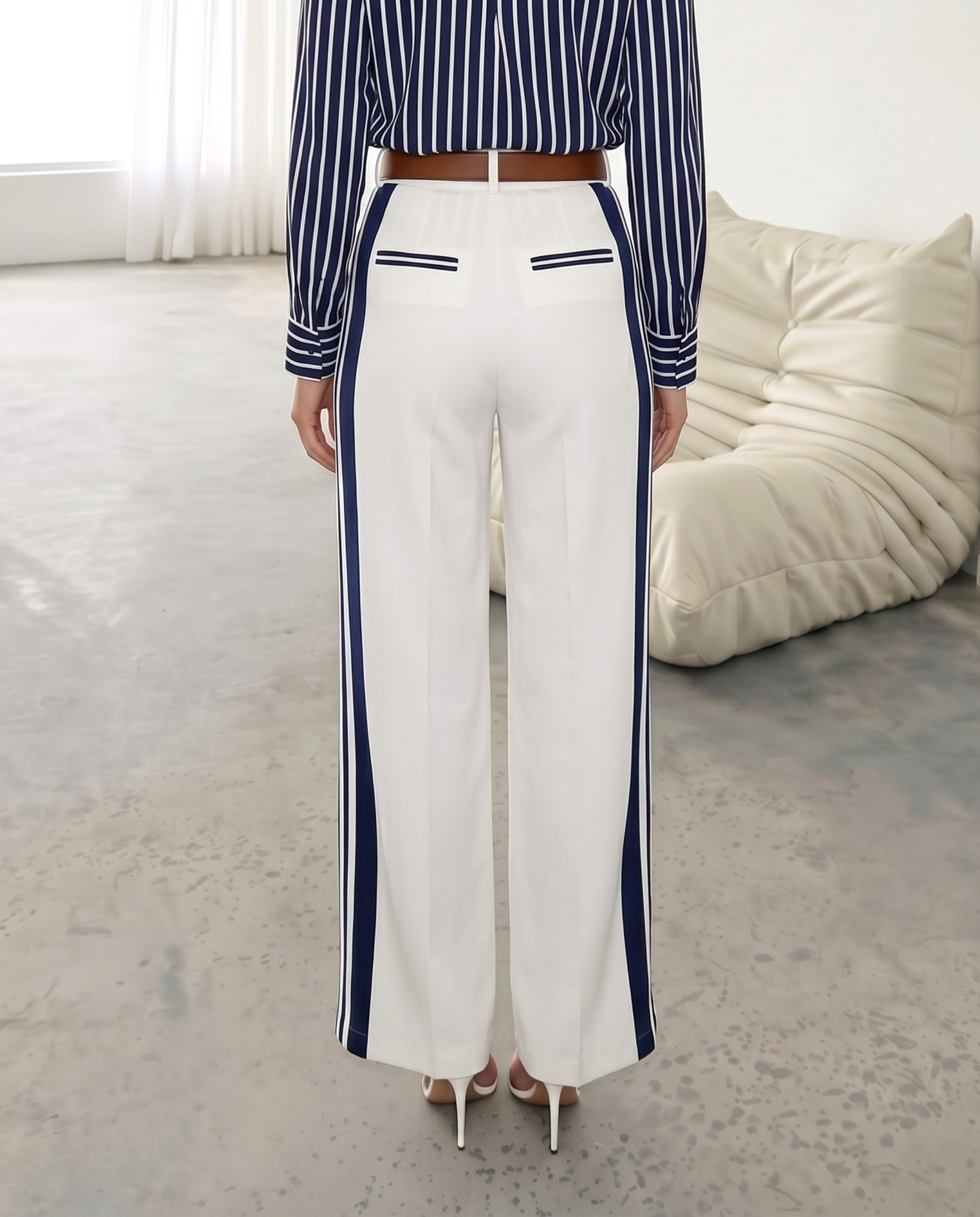 Pantalon à rayures verticales bleu marine sur fond blanc, à jambes larges SELUNE