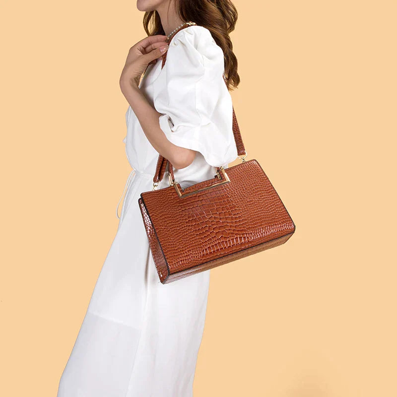 Ensemble sac à main et portefeuille en cuir SELUNE