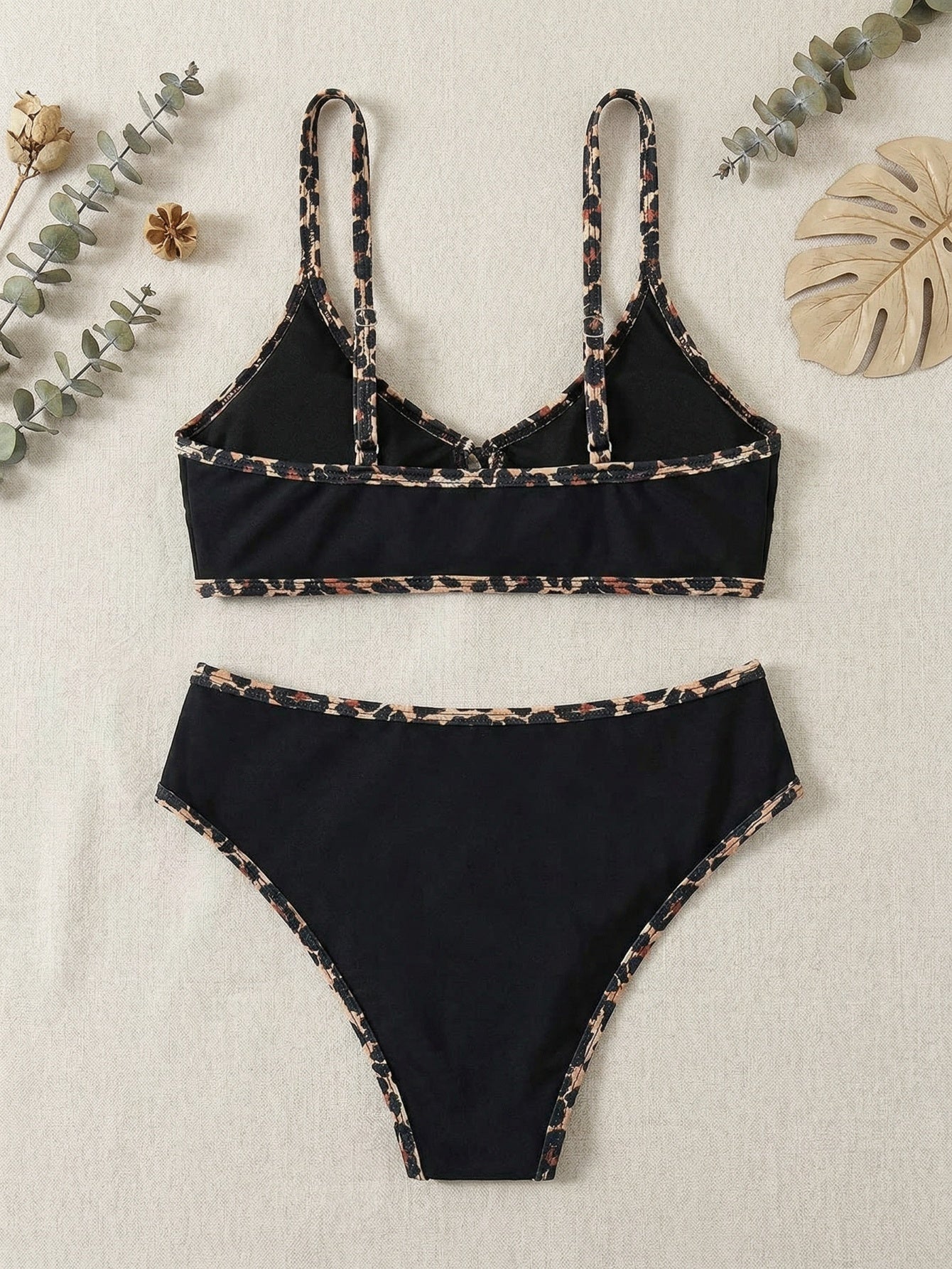Ensemble bikini deux pièces à bordure léopard sensuel BEACHEERS