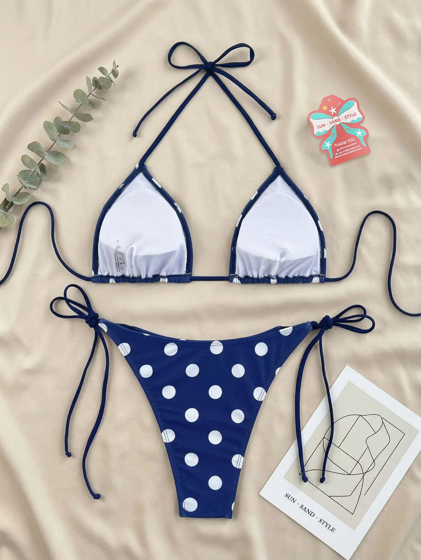 Bikini à pois au style vintage pour un look rétro séduisant BEACHEERS